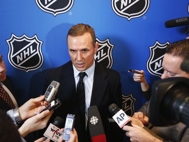 Lightning GM Yzerman would consider trading excess 1st round draft picks