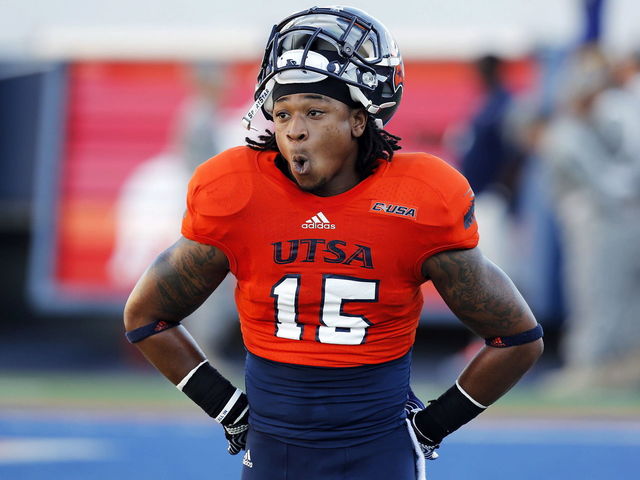 GIF: Arizona safety William Parks gets leveled