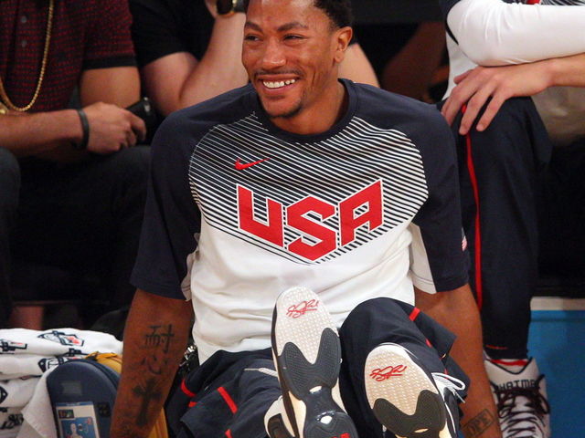 FIBA quarterfinals: Rose shines in USA's highlight-filled rout of Slovenia