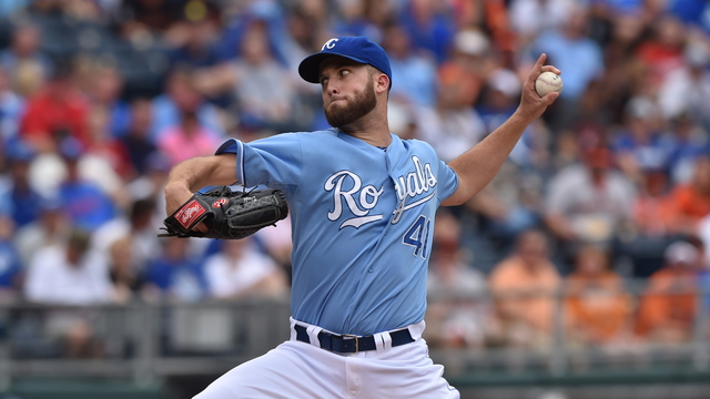 Report: Royals' Duffy cited for DUI after passing out in Burger King drive-thru