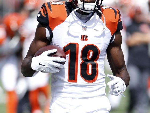 Bengals' A.J. Green forced from game with right toe injury