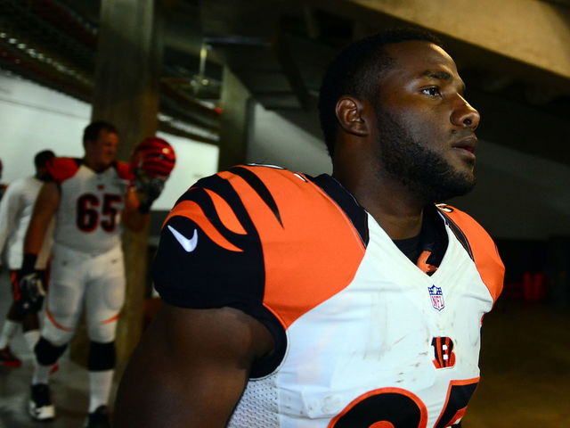 Fantasy: Giovani Bernard shreds Falcons for 132 total yards, TD in 1st half