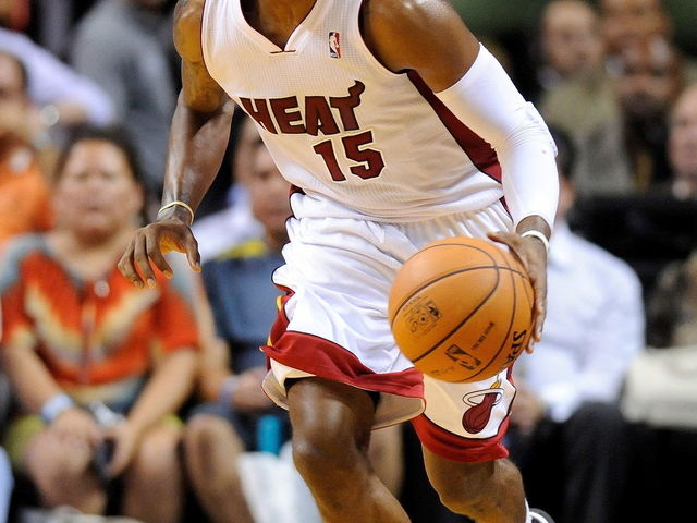Report: 1 of 6 projected luxury tax teams, Heat would give away Chalmers, Andersen