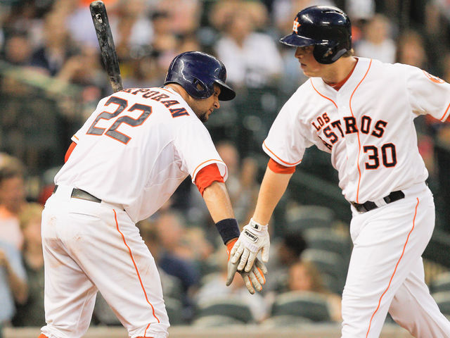 Astros use 5 home runs to put dent in Mariners' playoff hopes