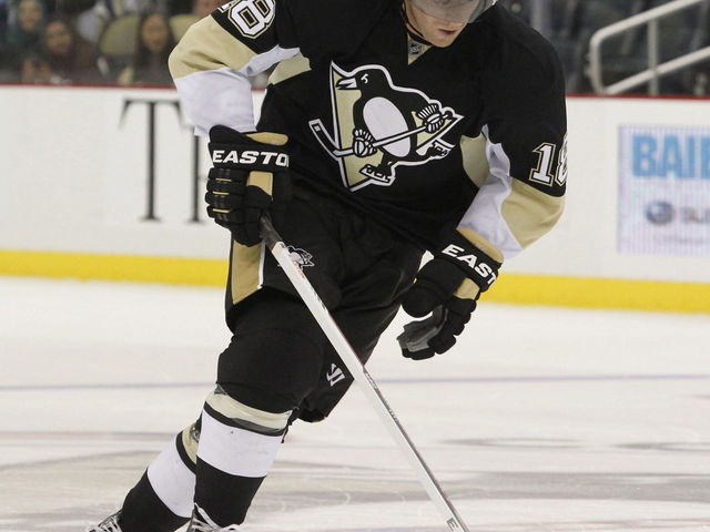 VIDEO: Behind the scenes of the James Neal trade