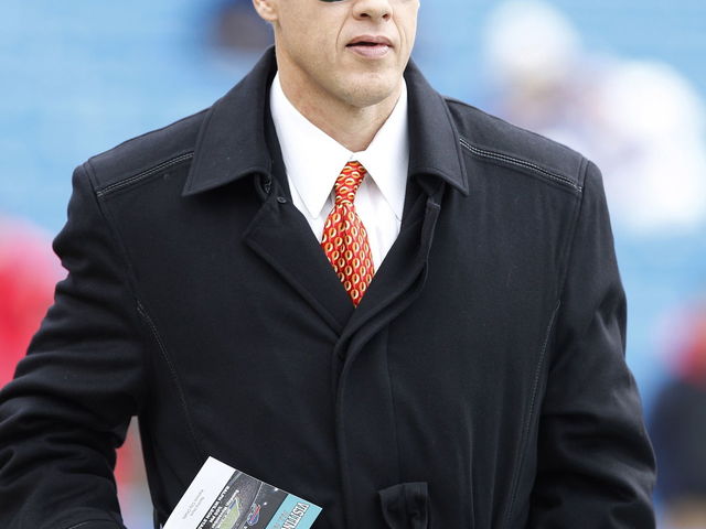 PHOTOS: Chiefs owner Clark Hunt has a really fancy suite at Arrowhead Stadium
