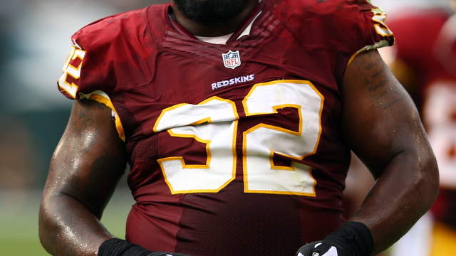Redskins' Baker defends himself on Twitter after league doe…