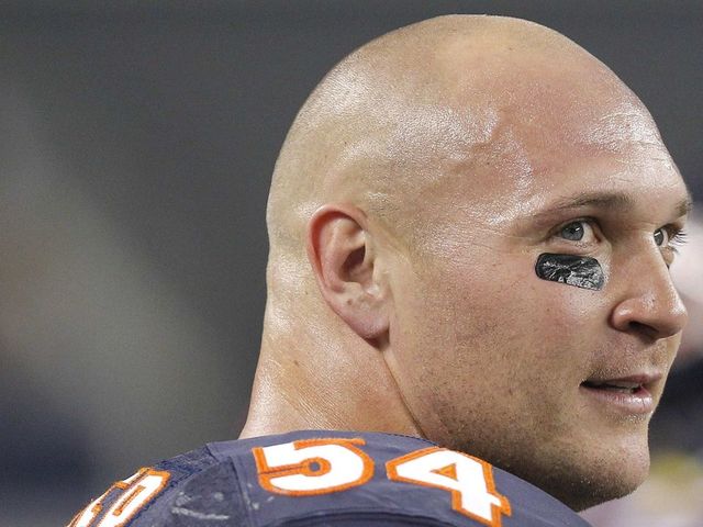 Urlacher's Hall of Fame bust will be bald