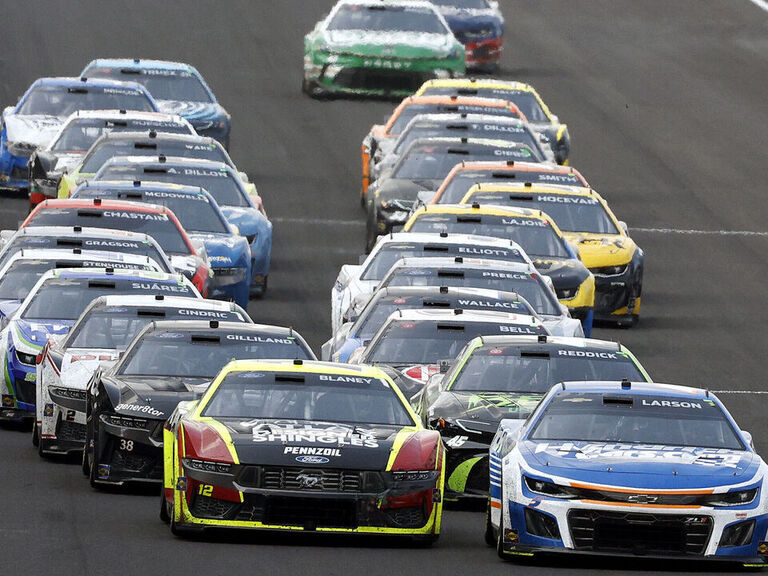 NASCAR #39 s restart rules questioned after Larson takes advantage for win