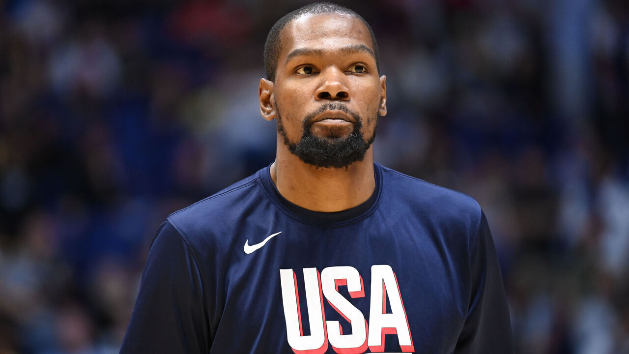 LONDON, ENGLAND - JULY 20: Kevin Durant #7 of Team USA warms up before the game against South Sudan as part of the 2024 USA Basketball Showcase on July 20, 2024 in London, England at O2 Arena. NOTE TO USER: User expressly acknowledges and agrees that, by downloading and/or using this photograph, user is consenting to the terms and conditions of the Getty Images License Agreement. Mandatory Copyright Notice: Copyright 2024 NBAE