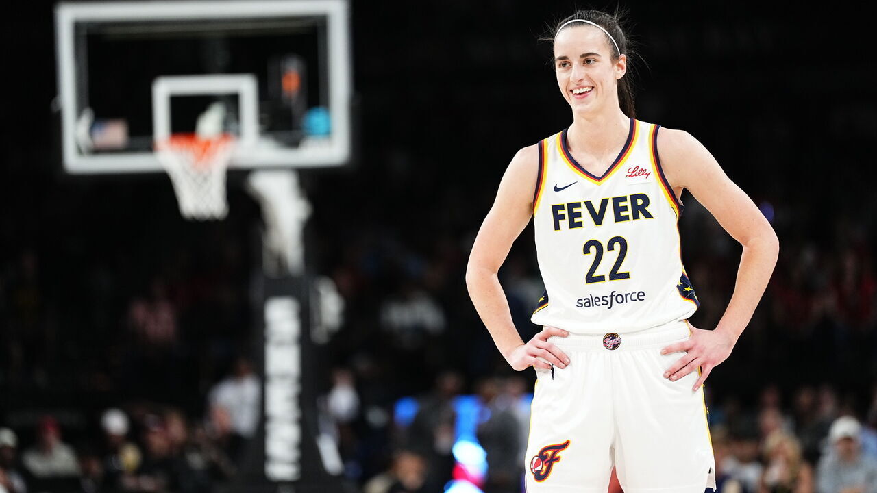 LAS VEGAS, NV - MAY 25: Caitlin Clark #22 of the Indiana Fever smiles during the game against the Las Vegas Aces on May 25, 2024 at Michelob ULTRA Arena in Las Vegas, Nevada. Mandatory Copyright Notice: Copyright 2024 NBAE