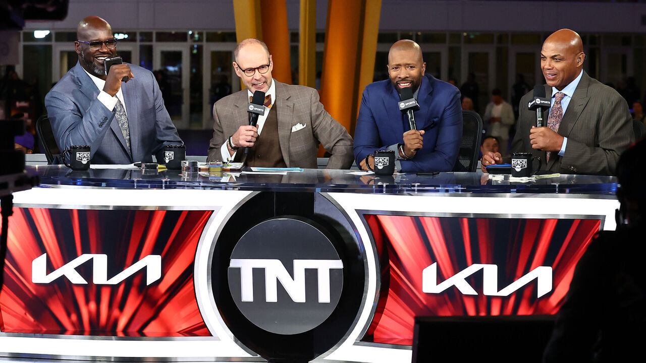 LAS VEGAS, NV - DECEMBER 7: Kenny Smith, Charles Barkley, Shaquille O'Neal, Michael Wilbon, and Ernie Johnson Jr. look on before the game between the New Orleans Pelicans and Los Angeles Lakers as part of the 2023 NBA In-Season Tournament on December 7, 2023 at T-Mobile Arena in Las Vegas, Nevada. NOTE TO USER: User expressly acknowledges and agrees that, by downloading and or using this photograph, user is consenting to the terms and conditions of Getty Images License Agreement. Mandatory Copyright Notice: Copyright 2023 NBAE