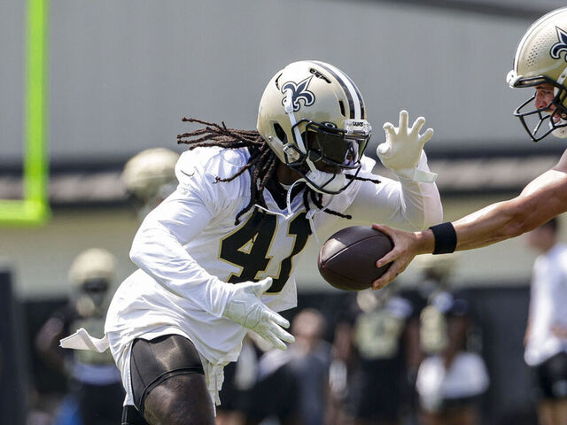 Kamara wants new deal but won't skip practices: 'I ain't | theScore