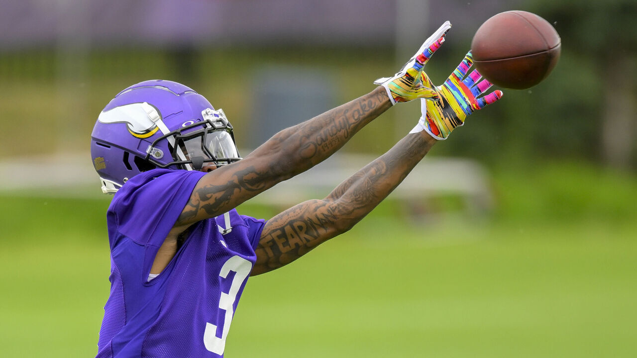 EAGAN, MN - JUNE 05: Minnesota Vikings wide receiver Jordan Addison (3) catches a pass during Minnesota Vikings Minicamp on June 5, 2024, at TCO Performance Center in Eagan, MN.