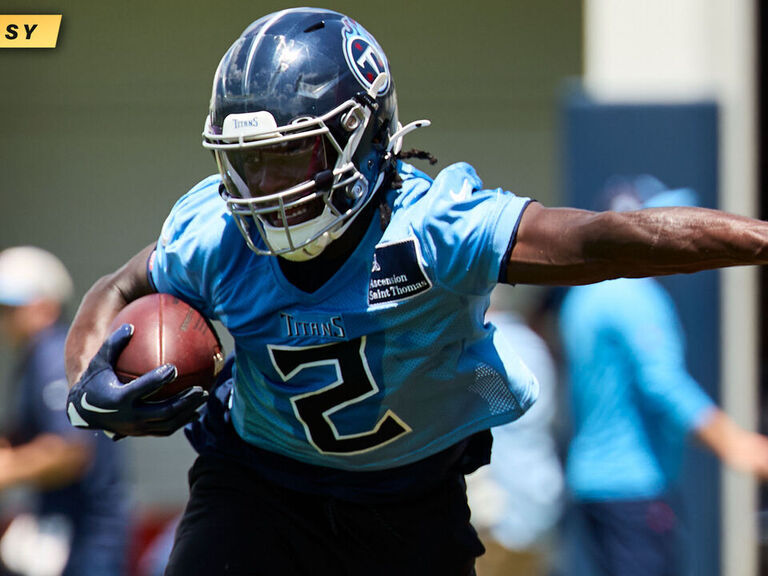 Fantasy Podcast RB breakouts, busts, and draft strategy