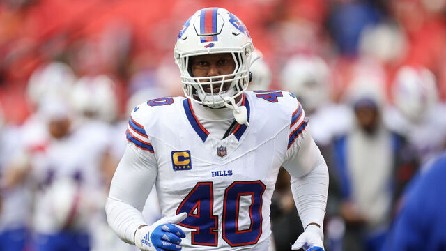 KANSAS CITY, MISSOURI - DECEMBER 10: Von Miller #40 of the Buffalo Bills reacts during the first half of the game against the Kansas City Chiefs at GEHA Field at Arrowhead Stadium on December 10, 2023 in Kansas City, Missouri.