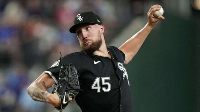 ARLINGTON, TEXAS - JULY 23: Garrett Crochet #45 of the Chicago White Sox pitches during the first inning against the Texas Rangers at Globe Life Field on July 23, 2024 in Arlington, Texas.