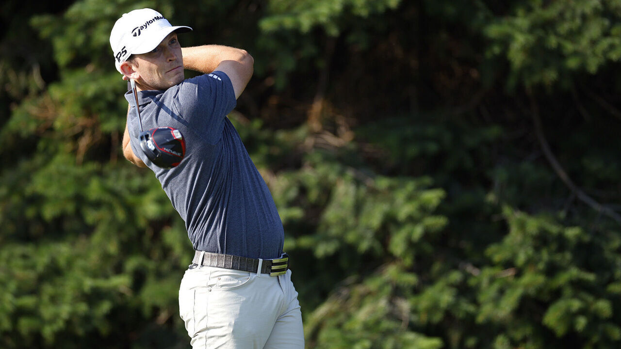 BLAINE, MINNESOTA - JULY 25: Jacob Bridgeman of the United States plays his shot from the second teeduring the first round of the 3M Open at TPC Twin Cities on July 25, 2024 in Blaine, Minnesota.