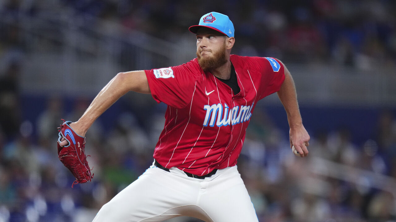 MIAMI, FLORIDA - JULY 06: A.J. Puk #35 of the Miami Marlins throws a pitch during a game against the Chicago White Sox at loanDepot park on July 06, 2024 in Miami, Florida.
