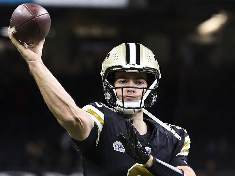 Saints Backup QB Haener Diagnosed With Skin Cancer But Remains At Camp ...