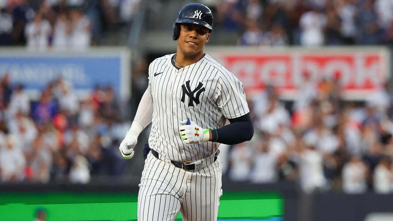 BRONX, NY - JULY 24: Juan Soto #22 of the New York Yankees rounds the bases after he hits a home run during the game against the New York Mets on July 24, 2024 at Yankee Stadium in the Bronx, New York.