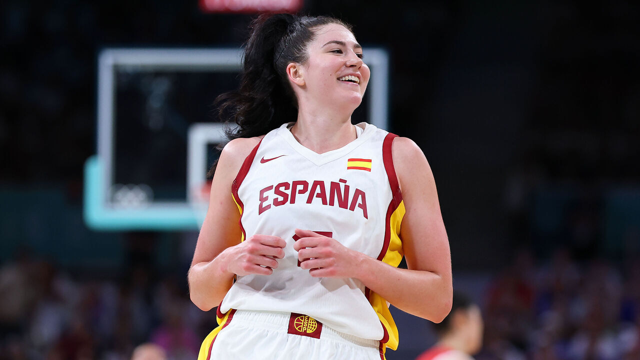 LILLE, FRANCE - JULY 28: Megan Gustafson #17 of Team Spain reacts during the Women's Group Phase - Group A match between People's Republic of China and Team Spain during day two of the Olympic Games Paris 2024 at Stade Pierre Mauroy on July 28, 2024 in Lille, France.