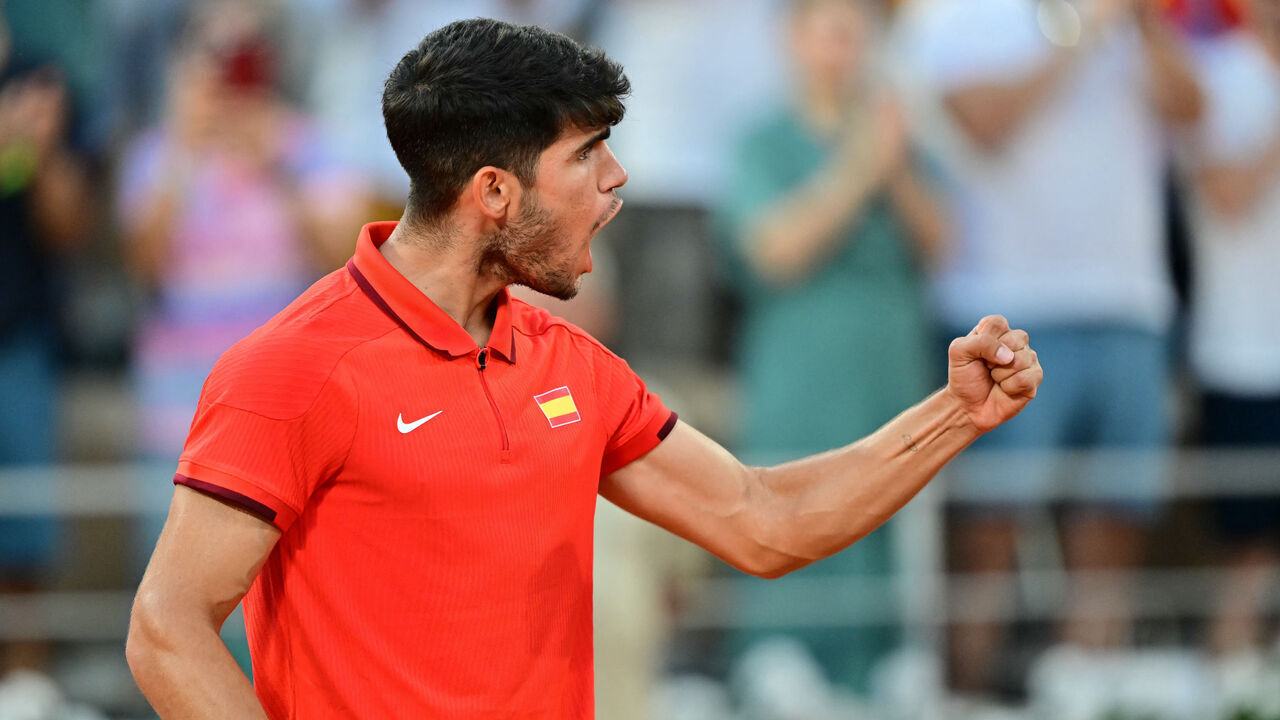 Spain's Carlos Alcaraz reacts after beating Netherlands' Tallon Griekspoor in their men's singles second round tennis match on Court Philippe-Chatrier at the Roland-Garros Stadium at the Paris 2024 Olympic Games, in Paris on July 29, 2024.