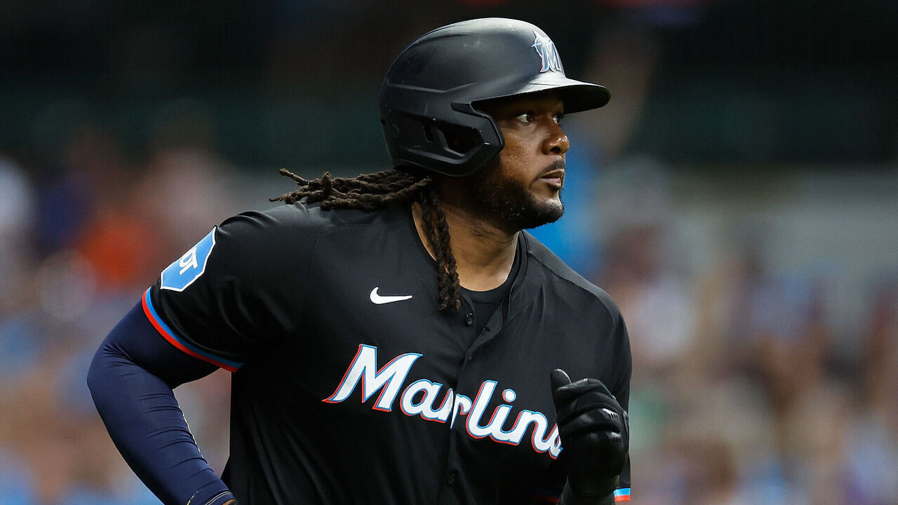 MILWAUKEE, WISCONSIN - JULY 27: Josh Bell #9 of the Miami Marlins hits a three run homer in the seventh inning against the Milwaukee Brewers at American Family Field on July 27, 2024 in Milwaukee, Wisconsin.