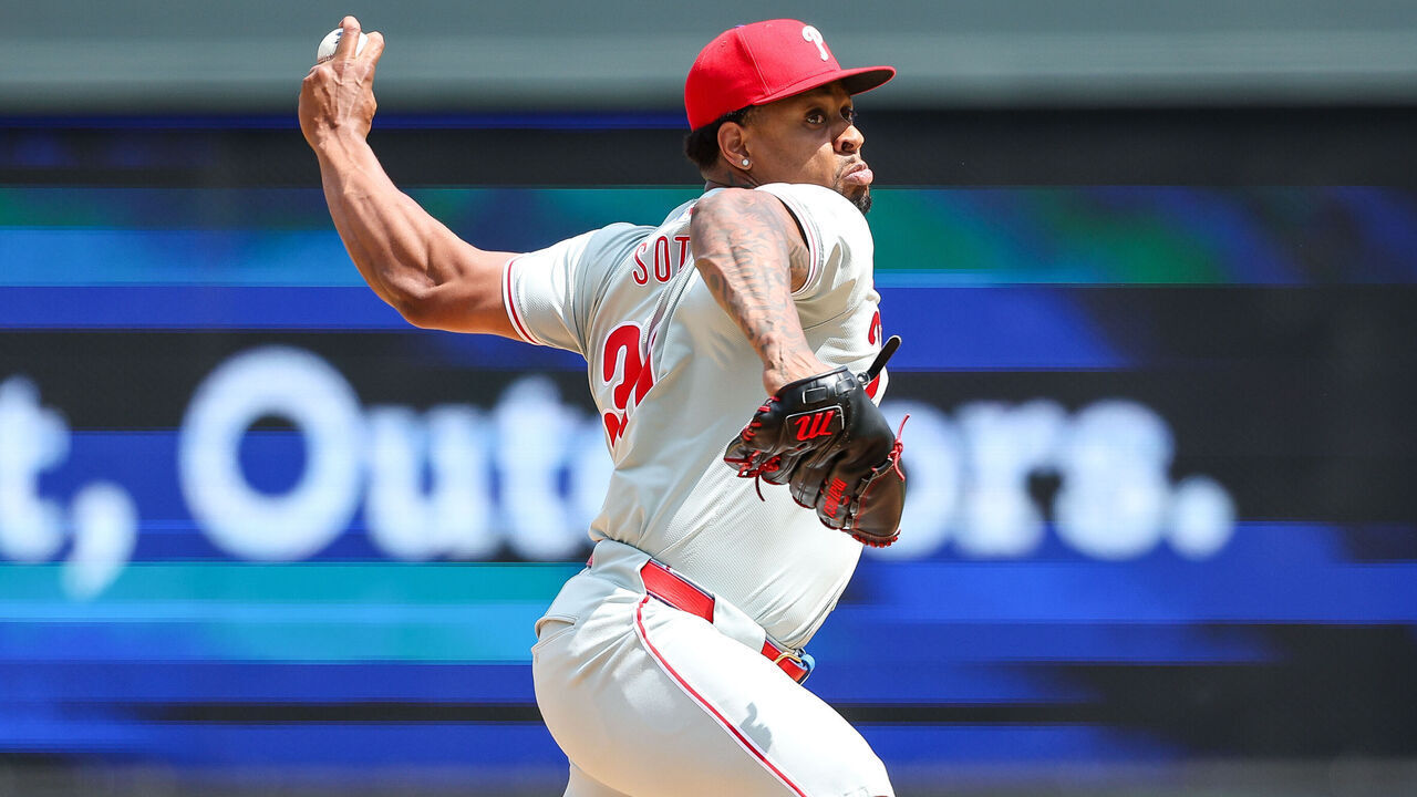 MINNEAPOLIS, MINNESOTA - JULY 24: Gregory Soto #30 of the Philadelphia Phillies pitches against the Minnesota Twins during the ninth inning at Target Field on July 24, 2024 in Minneapolis, Minnesota. The Twins defeated the Phillies 5-4.