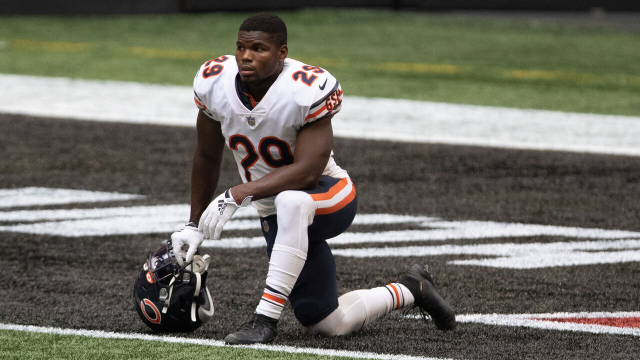 ATLANTA, GA - SEPTEMBER 27: Tarik Cohen #29 of the Chicago Bears on the field during warm ups prior to an NFL football game against the Atlanta Falcons at Mercedes-Benz Stadium on September 27, 2020 in Atlanta, Georgia.