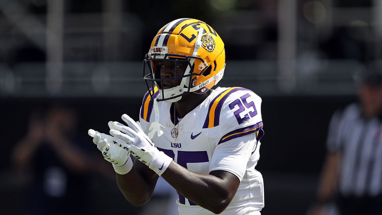 STARKVILLE, MISSISSIPPI - SEPTEMBER 16: Javien Toviano #25 of the LSU Tigers during the game against the Mississippi State Bulldogs at Davis Wade Stadium on September 16, 2023 in Starkville, Mississippi.