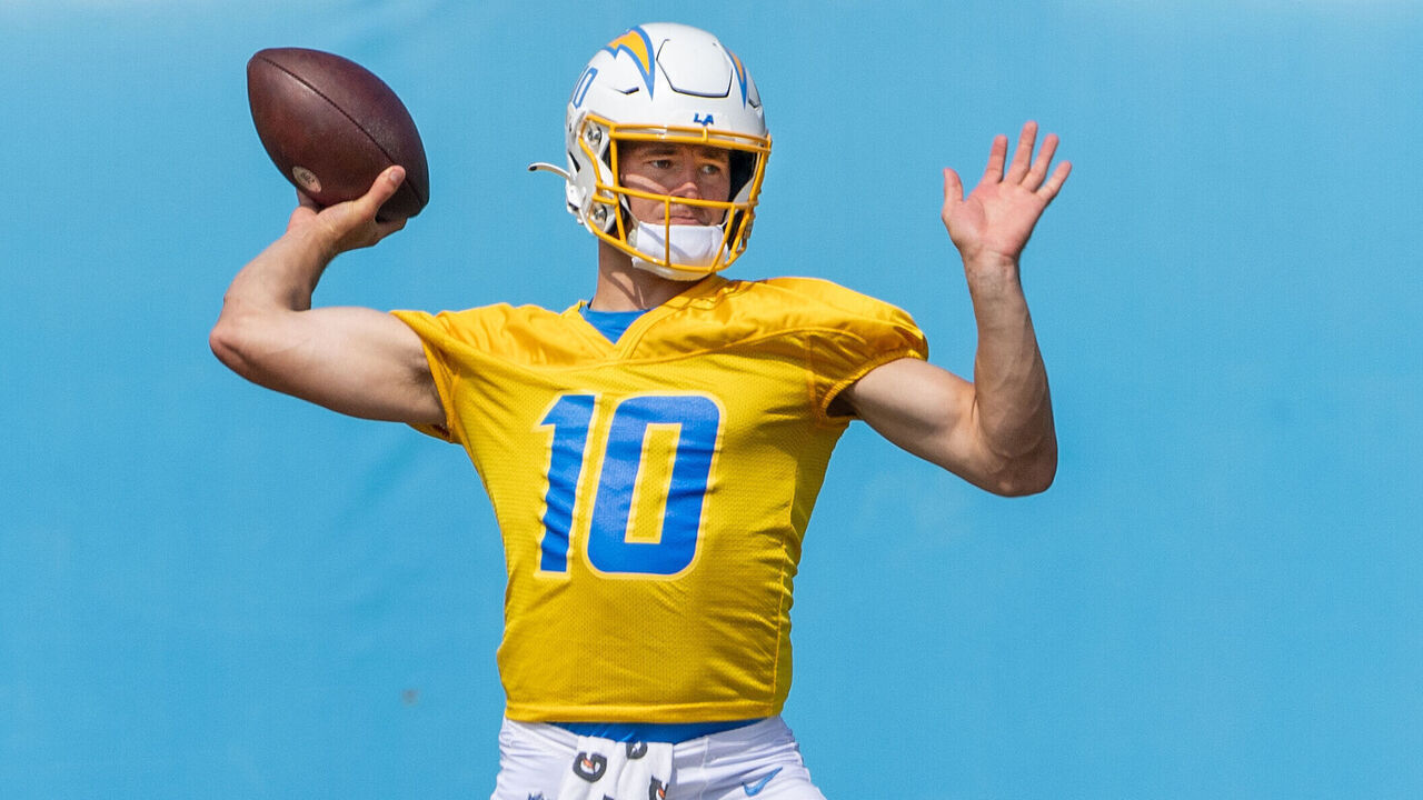 Costa Mesa, CA - June 13: Chargers quarterback Justin Herbert throws a pass during practice at the Chargers mini camp at Hoag Performance Center in Costa Mesa Thursday, June 13, 2024. (Allen J. Schaben / Los Angeles Times via Getty Images)