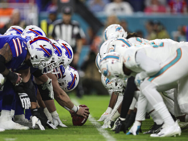 MIAMI GARDENS, FL - JANUARY 07: The Buffalo Bills line up against the Miami Dolphins during an NFL football game at Hard Rock Stadium on January 7, 2024 in Miami Gardens, Florida.