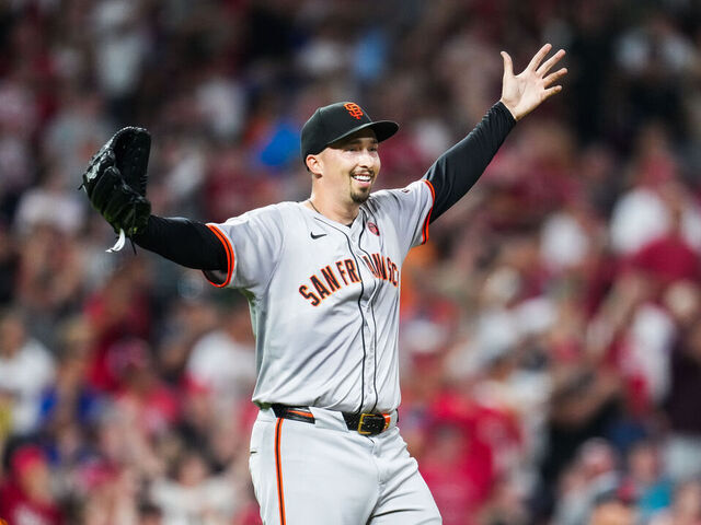 CINCINNATI, OHIO - AUGUST 02: Blake Snell #7 of the San Francisco Giants celebrates his first career no hitter after the game against the Cincinnati Reds at Great American Ball Park on August 02, 2024 in Cincinnati, Ohio.