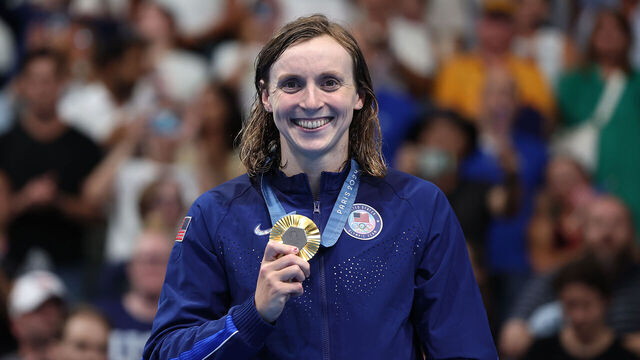 NANTERRE, FRANCE - AUGUST 03: Gold Medalist Katie Ledecky of Team United States poses on the podium during the Swimming medal ceremony after the Women's 800m Freestyle Final on day eight of the Olympic Games Paris 2024 at Paris La Defense Arena on August 03, 2024 in Nanterre, France.
