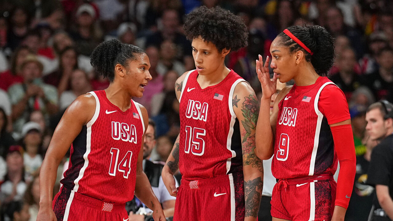 LILLE, FRANCE - AUGUST 4: Alyssa Thomas #14 of Team USA Brittney Griner #15 of Team USA and A'ja Wilson #9 of Team USA looks on during the game at the Stade Pierre Mauroy on August 4, 2024 in Lille, France. NOTE TO USER: User expressly acknowledges and agrees that, by downloading and/or using this photograph, user is consenting to the terms and conditions of the Getty Images License Agreement. Mandatory Copyright Notice: Copyright 2024 NBAE
