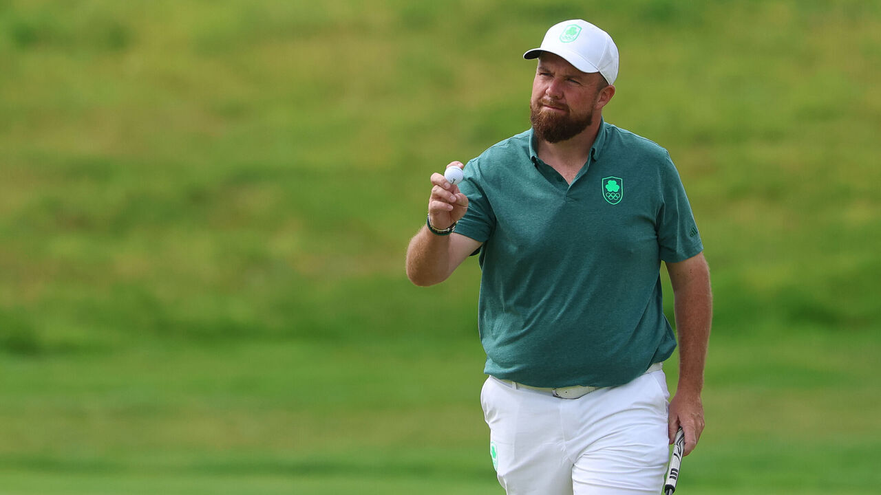 Ireland's Shane Lowry reacts in round 4 of the men's golf individual stroke play of the Paris 2024 Olympic Games at Le Golf National in Guyancourt, south-west of Paris on August 4, 2024.