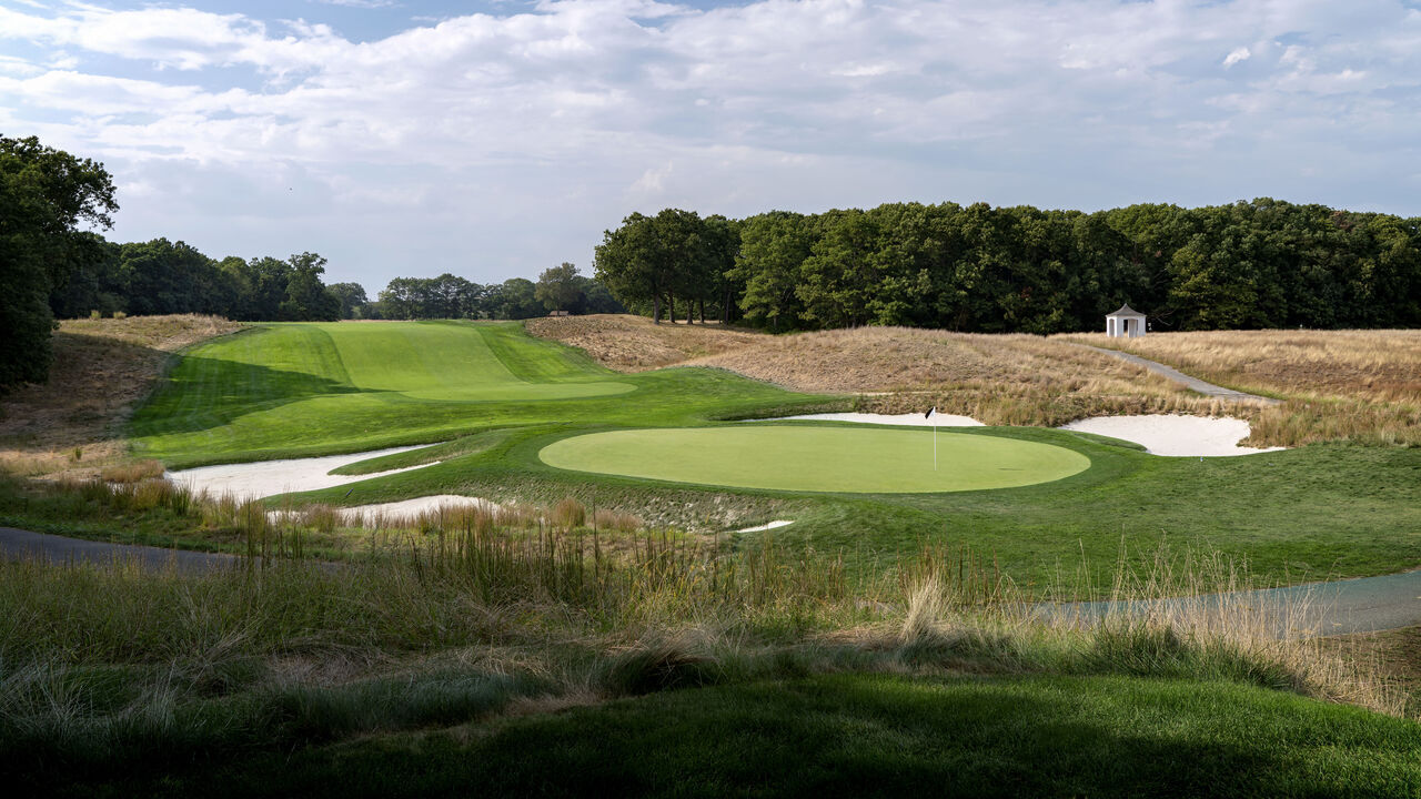 FARMINGDALE, NEW YORK - SEPTEMBER 19: A general view of the sixth hole at Bethpage Black Course, host of the 2025 Ryder Cup, on September 19, 2022 in Farmingdale, New York.