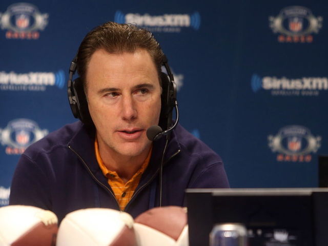Gannon says he won't be Raiders QBs coach: 'I came to my senses'