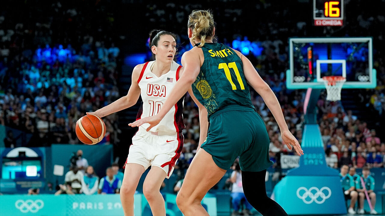 PARIS, FRANCE - AUGUST 9: Breanna Stewart of United States during the Women's Semifinal Game between United States and Australia on day fourteen of the Olympic Games Paris 2024 at Arena Bercy on August 9, 2024 in Paris, France.