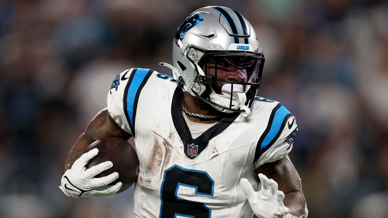 CHARLOTTE, NORTH CAROLINA - SEPTEMBER 18: Miles Sanders #6 of the Carolina Panthers runs with the ball against the New Orleans Saints during the second quarter in the game at Bank of America Stadium on September 18, 2023 in Charlotte, North Carolina.
