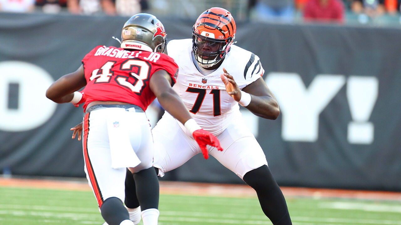 CINCINNATI, OH - AUGUST 10 - Cincinnati Bengals offensive tackle Amarius Mims (71) in a game between the Tampa Bay Buccaneers and the Cincinnati Bengals at Paycor Stadium on Saturday, August 10, 2024.