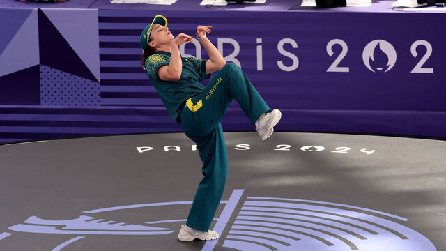 PARIS, FRANCE - AUGUST 09: B-Girl Raygun of Team Australia competes during the B-Girls Round Robin - Group B on day fourteen of the Olympic Games Paris 2024 at Place de la Concorde on August 09, 2024 in Paris, France.