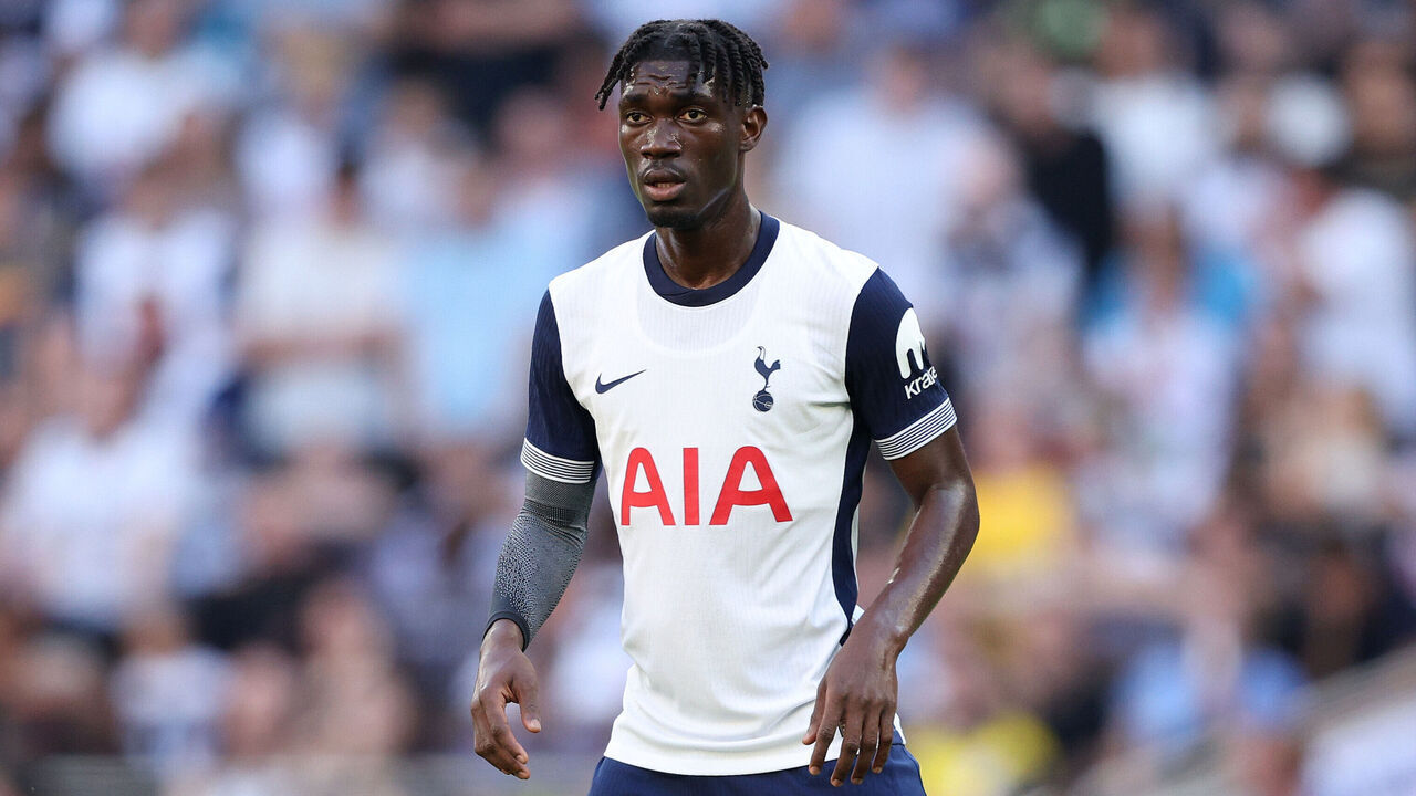 LONDON, ENGLAND - AUGUST 10: Yves Bissouma of Tottenham Hotspur lookson during the pre-season friendly match between Tottenham Hotspur and Bayern Munich at Tottenham Hotspur Stadium on August 10, 2024 in London, England.