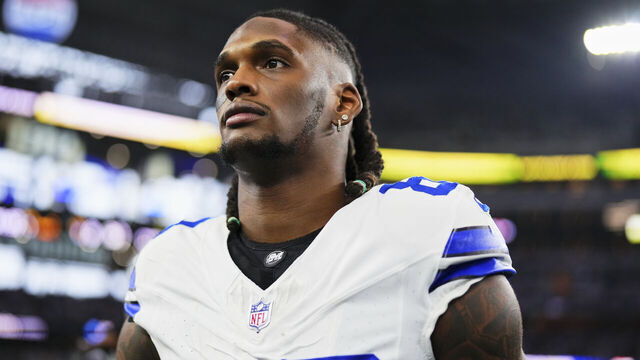 DALLAS, TX - JANUARY 14: CeeDee Lamb #88 of the Dallas Cowboys warms up before kickoff against the Green Bay Packers during the NFC Wild Card playoff game at AT&T Stadium on January 14, 2024 in Dallas, Texas.