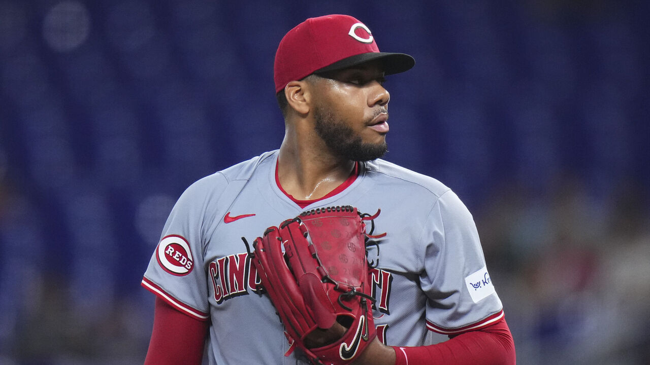MIAMI, FLORIDA - AUGUST 08: Hunter Greene #21 of the Cincinnati Reds looks on during a game against the Miami Marlins at loanDepot park on August 08, 2024 in Miami, Florida.