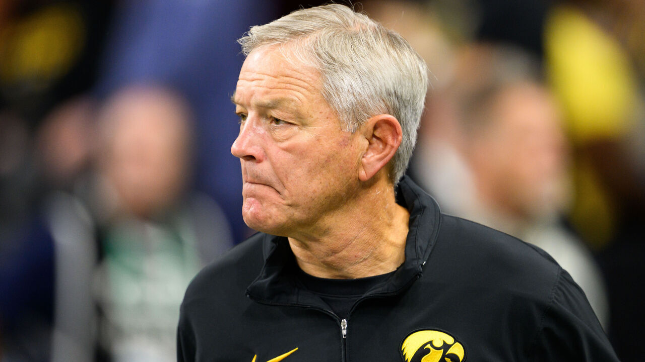 INDIANAPOLIS, IN - DECEMBER 02: Iowa Hawkeyes head coach Kirk Ferentz on the sidelines during the Big 10 Championship game between the Michigan Wolverines and Iowa Hawkeyes on December 2, 2023, at Lucas Oil Stadium in Indianapolis, IN.