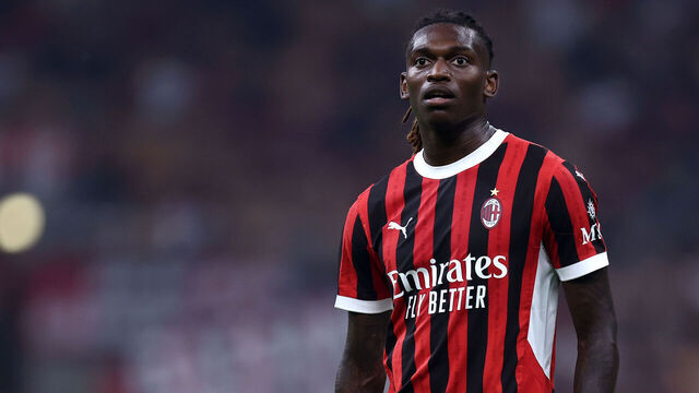 STADIO GIUSEPPE MEAZZA, MILANO, ITALY - 2024/08/17: Rafael Leao of Ac Milan looks on during the Serie A football match between Ac Milan and Torino Fc. The match ends in a tie 2-2.