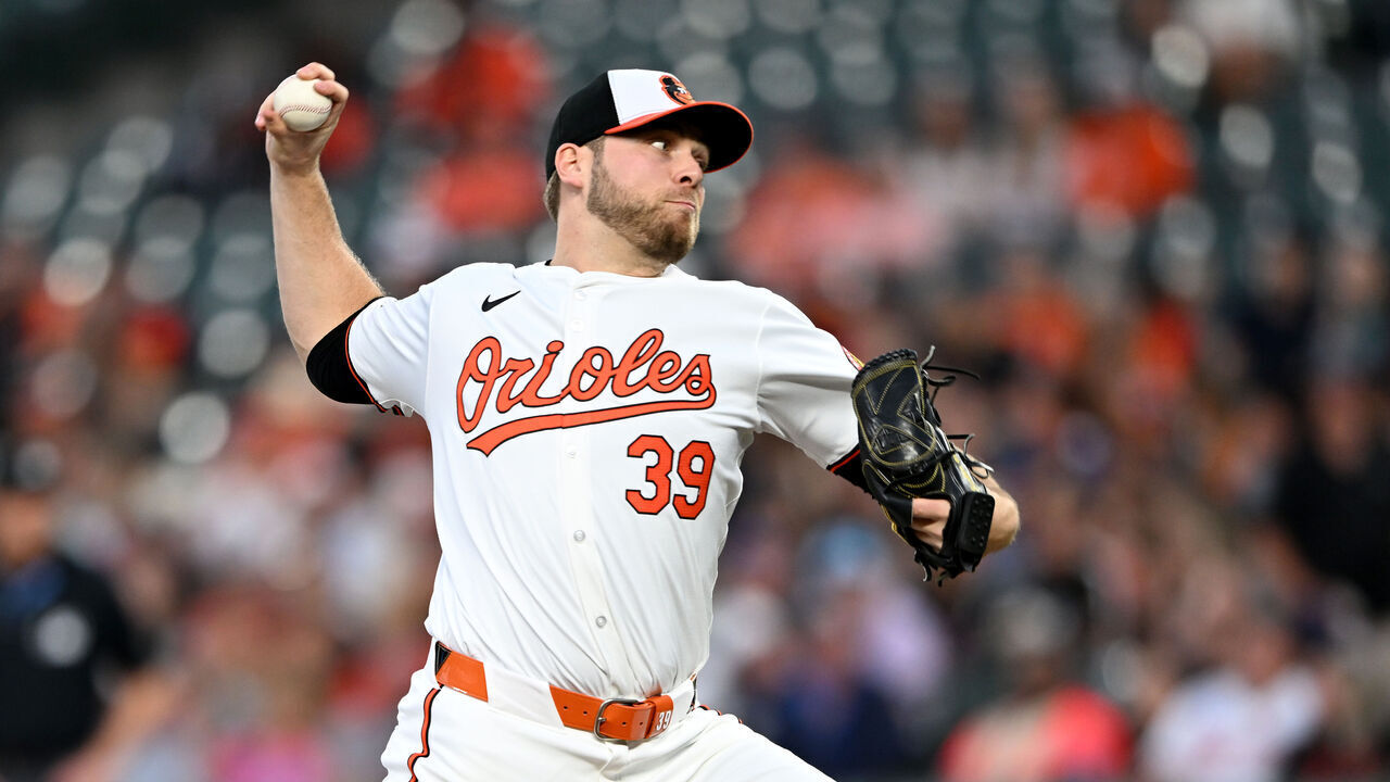 BALTIMORE, MARYLAND - AUGUST 22: Corbin Burnes #39 of the Baltimore Oriole pitches in the third inning against the Houston Astros at Oriole Park at Camden Yards on August 22, 2024 in Baltimore, Maryland.