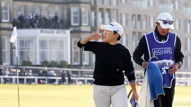 ST ANDREWS, SCOTLAND - AUGUST 24: Jiyai Shin of South Korea acknowledges the crowd on the 18th green during Day Three of the AIG Women's Open at St Andrews Old Course on August 24, 2024 in St Andrews, Scotland.